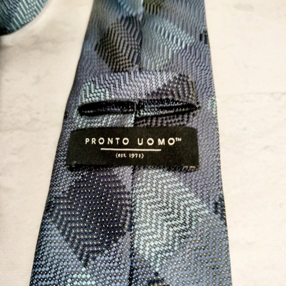 PRONTO UOMO Men's Slim Silk Blend Blue Gray Plaid Zig Zag Tie Necktie T